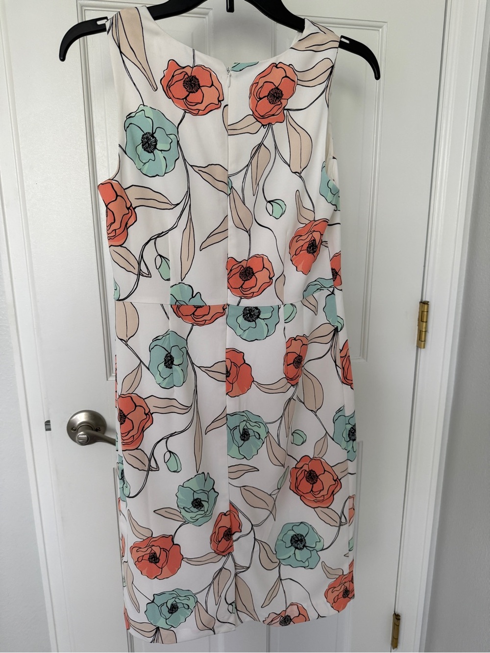 Ann Taylor Factory Ivory Sheath Dress with Coral & Mint Floral Print - Picture 2 of 4